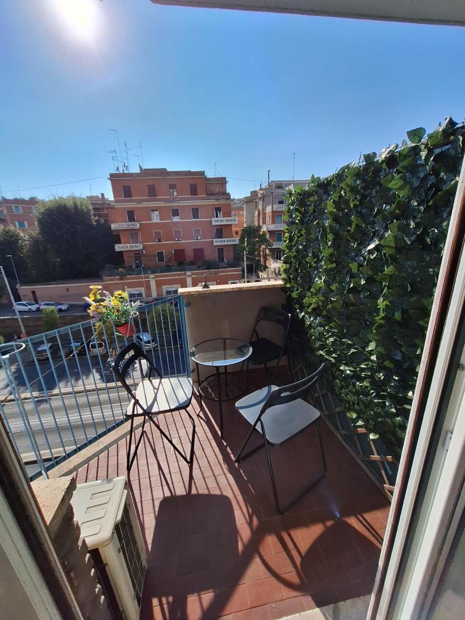 Alojamento de Acomodação e Pequeno-almoço Trastevere *
